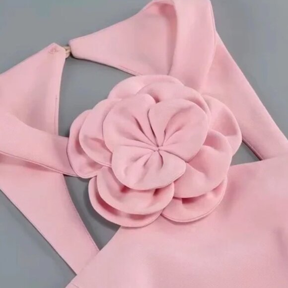 New MewMews Women's Sexy 2-Piece Pink Halter and Flower Skirt “Beautiful”!! - Picture 5 of 9